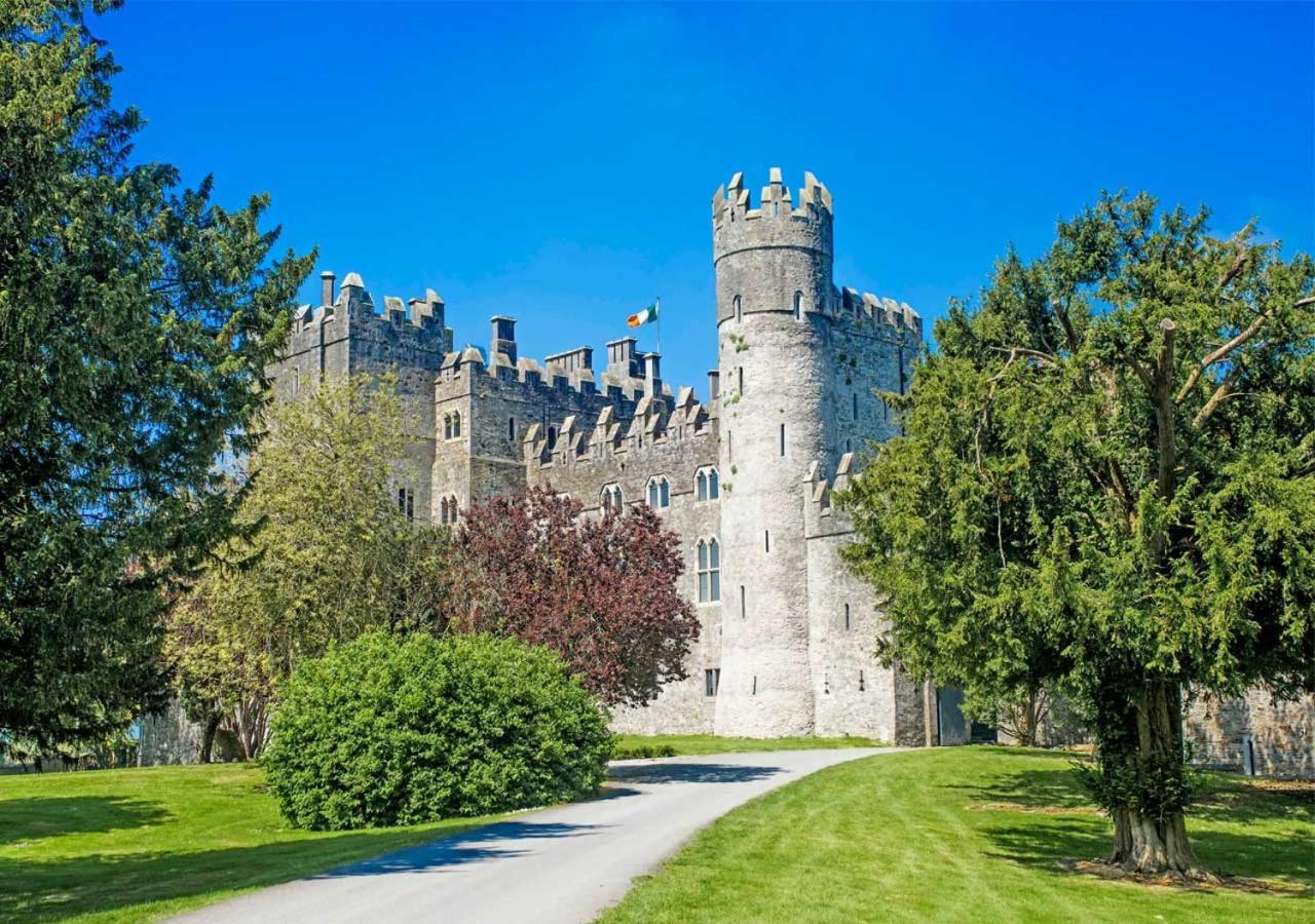 Hotel Kilkea Castle Esterno foto